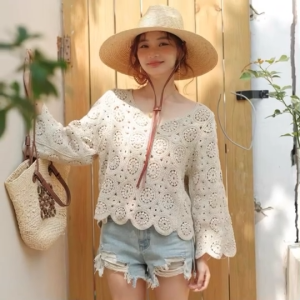 🍑MOOKRINSTYLE🍑เสื้อแขนยาวถักลายวงกลม สไตล์โบฮีเมียน มี ขาว ครีม