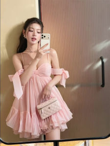 Sweet Holiday Style Ruffled Bow Dress