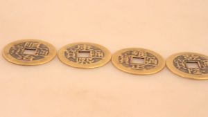 2.4cm 高质量五帝铜钱 纯铜最低价 厂家价 FENG SHUI 风水 開光招财 纯铜钱 / 纯铜最招財 劈邪 镇宅 保平安的效果 / 乾隆  五帝 十帝  铜钱 招财 镇宅 平安  / 新年 拜神 神 神料 COPPER COIN