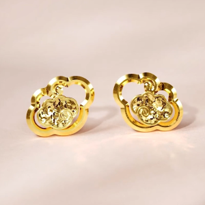 Chow Sang Sang 周生生 999 Pure Gold Essence Ruyi Auspicious Cloud Earrings for Women 96250E