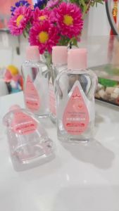 Dầu massage cho bé Qian Qiu Ming Yue dưỡng ẩm chai 200ml an toàn cho da