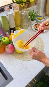 264 # Multi-Function Large Capacity Egg Mixing Container with Filter # 蛋液过滤碗