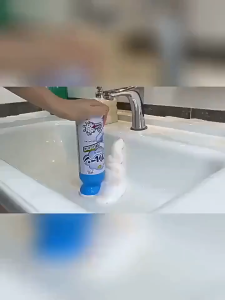 ODOROKU Powerful Sink and Pipe Drain Foam Cleaner 500ml Powerful Foaming Sink Drain Cleaner Liquid Hair Drain Clog Remover for Kitchen Drain Sinks Tubs