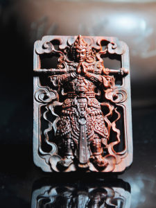 Wee-Tee Pendant with Indian Small Leaf Purple Wood Jade Blue Protection for Men and Women Necklace with Manjushri Text Pendant Wood