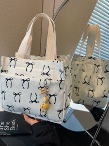 กระเป๋าถือแบบพกพาสบาย ๆ สำหรับฤดูใบไม้ผลิและฤดูร้อน กระเป๋าถือแบบพกพาเบา ๆ กระเป๋าถือแบบสไตล์เกาหลีสุดเก๋สำหรับเดินทางและไปทำงาน