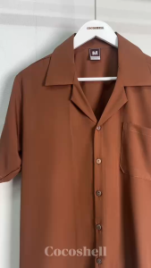 Cocoshell พร้อมส่งจากไทย เสื้อฮาวายสีพื้น เสื้อเชิร์ตแขนสั้น แมทซ์ได้ทุกลุค B009 สีน้ำตาลCoco