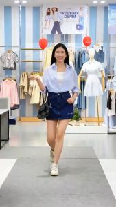 [MUA 2 GIẢM 70K] Chân váy nữ denim thêu thời trang Gmorning - GUMAC YVJE11041 - YVJF12089