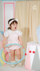 Set yếm và áo La Pomme ngày hội bóng bay - Sợi Bamboo Cotton mềm mại hỗ trợ kháng khuẩn – Bé gái - 6M - 18M