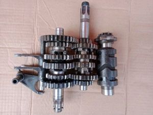 Gigi Gear rasio Set Suzuki Satria Fu karbu 6 Speed  / Original