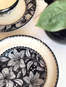 ชุดจานชาม ลายดอกลิลลี่ เซรามิกเคลือบเงา