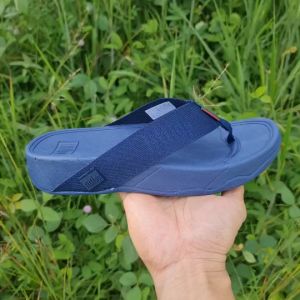Fitflop Surfa รองเท้าแตะหนีบผู้ชาย upper เป็นสายสลิงปัมโลโก Fitflop ใช่ดีทนทาน กำลังฮิต ใส่สวยใส่สบายมากๆ รองเท้าแตะฟีฟฟอฟ ฟีคฟลอป ผช