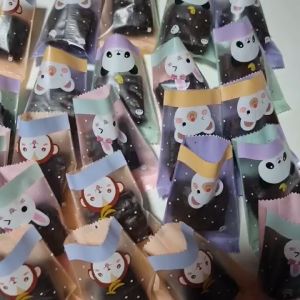 บราวนี่จิ๋ว100ชิ้น บราวนี่มินิ อบเองใหม่ทุกวัน บราวนี่ขายส่ง ถุงน่ารักคละลายพร้อมส่ง