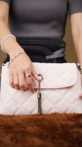 HONYAN Tas Selempang Wanita Kekinian Remaja Tali Rantai Terbaru 2 in 1 - Aurora Sling Bag