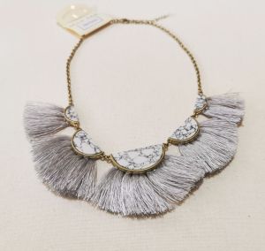DaVee Fashionable Bohemian tassels necklace Retro Vintage Fancy western look necklace