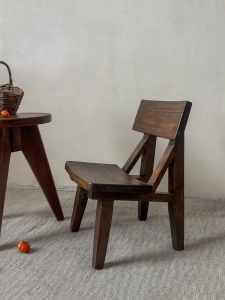 Retro Solid Wood Childrens Chair Home Use Backrest Casual Dining Chair Homestay Living Room Small Chair Living Room Shoe Bench Low Table