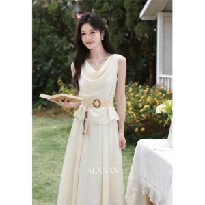 Váy cổ lệch phong cách Hàn Quốc mùa hè