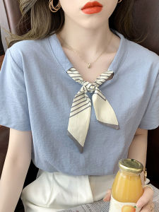 French Design Petite Friendly Versatile Younger Looking T-Shirt
