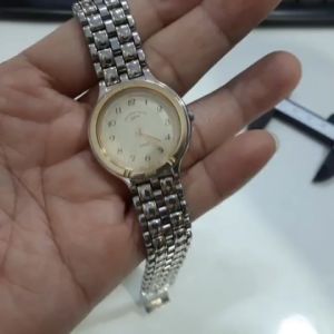 Đồng hồ nữ YOU Orient size 32mm second hand si nhật