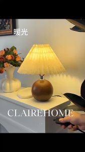 โคมไฟตั้งโต๊ะ จีบรอบ สําหรับตกแต่งหอพัก ข้างเตียง