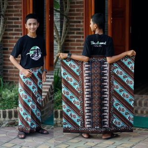 SARUNG/SARUNG ANAK/SARUNG BATIK /SARUNG BATIK AZZAHIR/SARUNG GOYOR /SARUNG PRIA /SARUNG BATIK GUS IQDAM/ SARUNG BATIK ANAK/BATIK PUTRI NURMA