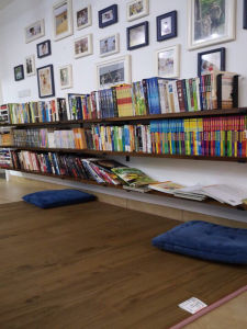 Wall Shelf Retro Solid Wood Partition Computer Riser in-Line Shelf Iron Minimalist Wall Kitchen Wine Rack