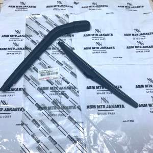 WIPER ARM BELAKANG BLADE TOYOTA AVANZA XENIA RUSH TERIOS ORIGINAL 1set