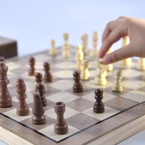 SAYAHIYAS Portable Magnetic Wooden Chess Set 29x29cm&39*39cm Foldable Travel Chess Board with Built-in Storage Exquisitely Carved 3D Magnetic Pieces Sturdy Smooth Wood Ideal for Kids Learning Family Bonding Outdoor & Indoor Play