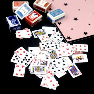 Endearing Mini Finger Pokers Interesting Fashionable Lightweight Portable Pokers Toys For Office For Party Mini Pokers Game