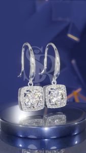 RoyStone - Anting Wanita Moissanite Sertifikat GRA Original Lapis Emas - Luxury Square Earring