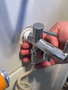 Faucet Angle Valve Broken Wire Extractor Compact Powerful Claw Type Damaged Screw Extractor Universal Rust-Proof