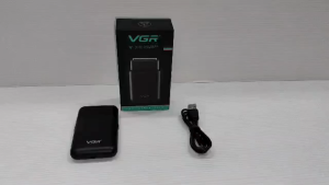 VGR V-390 Professional Men’s Shaver Portable Rechargeable Electric Razor for Smooth Grooming