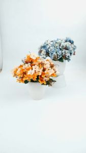 Hortensia Mini Cabang 5 Bunga Hydrangea Tanaman Artficial Silk Flower Hiasan Bucket Ruang Tamu Cafe Home Decor Hotel Pernikahan Pelaminan Murah Import Berkualitas Artifisial Premium