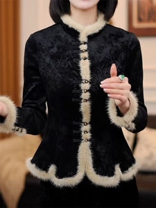 เสื้อเชิ้ตผู้หญิงทรงเข้ารูปพิมพ์ลายใหม่สไตล์จีน แขนยาวหนา ทรงเข้ารูป ฤดูหนาว 2024 เสื้อยืดคอกลมแขนยาว