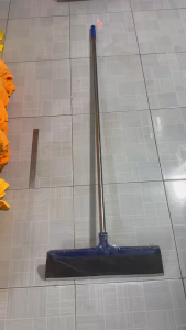 Cây cào nước gạt nước sàn nhà 45cm màu đen