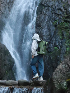 Waterproof Outdoor Sports Backpack Mens Womens Swimming Rafting Lightweight Large Capacity Shoulder Bag for Travel And Camping