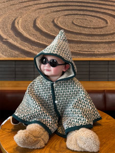 Warming Windproof Thin Fleece Hooded Cloak for Babies