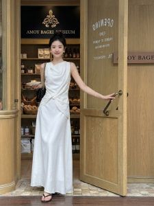 CHOUXIE | Elegant Commuter Sleeveless Flounced White Dress