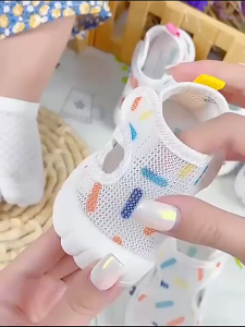 【Sabai_sabai】รองเท้าเด็กแรกเกิด ระบายอากาศได้ การออกแบบ Velcro ป้องกันการลื่นไถล เรียนรู้ที่จะเดิน เด็กรองเท้าสบายๆ