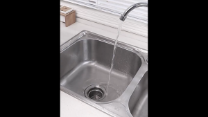 [Ready Stock] Kitchen Wet Wipes Gentle on Skin (80pcs per pack) No Rinsing Needed