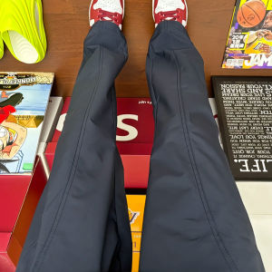 กางเกงคาร์โก้ผ้าไนลอนแห้งเร็วสำหรับผู้ชาย กางเกงขายาวทรงหลวมสำหรับใส่ทำงานกลางแจ้งแบบลำลอง ทรงหลวม ฤดูใบไม้ร่วง ปี 2024