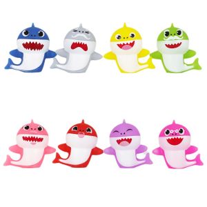 Shark Baby Toddler Bath Toys Cute Cartoon Swimming Wagging Tail Rotating Device Beach Baby Bath Tub Wind Up Toy 5cm