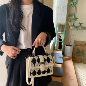 Fashionable Geometric Pattern Small Square Bag Womens Single Shoulder Crossbody Phone Bag PU Leather Magnetic Buckle Clutch