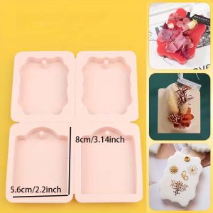 Khuôn Silicon 4 Kiểu Dáng Để Đúc Sáp Làm Nước Hoa Thơm Không Khí Đồ Thủ Công Tự Làm Mặt Dây Chuyền Epoxy Cho Ô Tô Tủ Quần Áo Phòng Tắm Móc Khóa