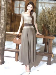 Elegant High Waist T-Shirt Dress Set for Rich Gentlewoman Soft Polyester Fiber Long Sleeve round Neck A-Line Skirt Autumn Wear