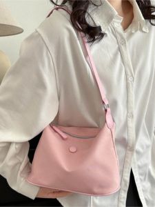 2023 ฤดูใบไม้ผลิฤดูร้อนใหม่กระเป๋าสุภาพสตรีน้ําหนักเบาสไตล์เกาหลีผ้าใบCrossbody Satchelพร้อมสายสะพายรากเดี่ยว