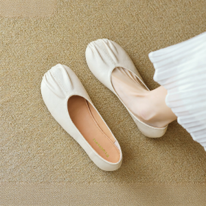 MIFEI | Slip-On Grandmother Shoes Soft Bottom Summer Flat Shoes for Women