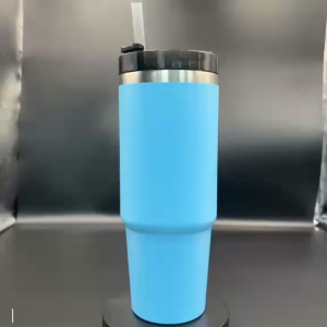 Customized 900ml Stainless Steel Cup Straw Tumbler Vacuum Insulated Mug Large Capacity Hot Cold