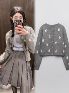 Áo Len Cardigan Dệt Kim Thêu Ngắn Cho Nữ Mùa Xuân Thu 2023 Áo Khoác Ngoài Phong Cách Hàn Quốc Cổ Tròn Dài Tay Thường