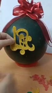 Chữ thư pháp 65cm dán bưởi dừa dưa hấu và mẹt phụ kiện trang trí Tết có keo dán mặt sau