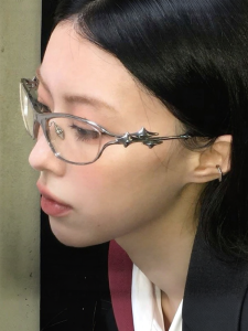 Evil Pet | Pure Titanium Cat Eye Optical Frame Anti-Blue Light